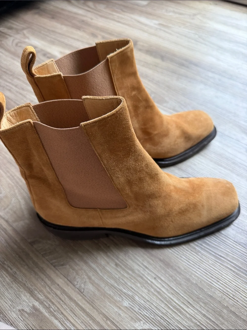 Frame Denim Le Fenton Suede Leather Ankle Booties with Elastic Panels